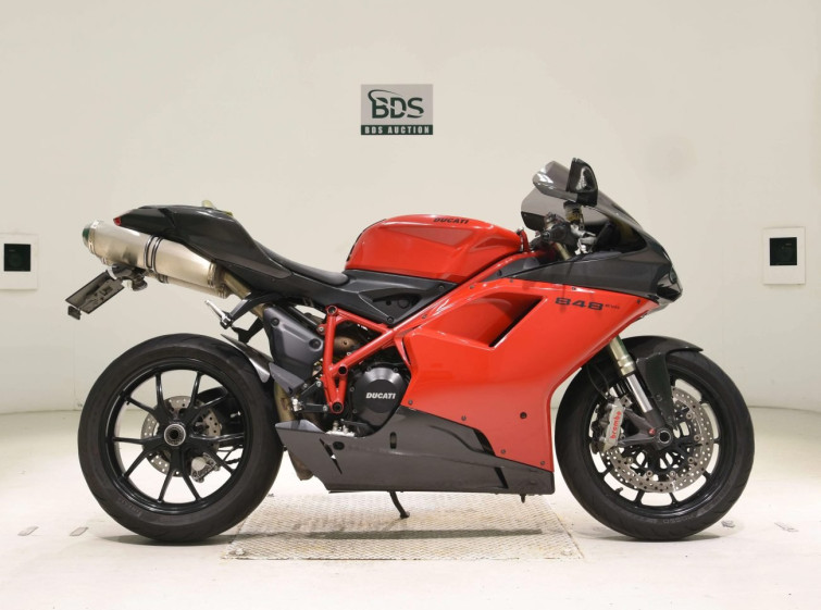 Мотоцикл Ducati 848EVO з пробігом 41042 km