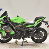 Мотоцикл Kawasaki ZX-4RR