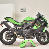 Мотоцикл Kawasaki ZX-4RR