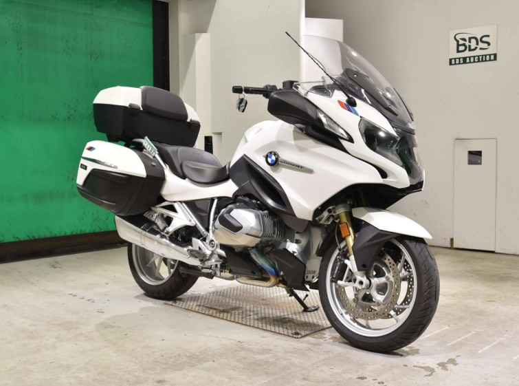 Мотоцикл BMW R1250RT с пробегом 8735 km