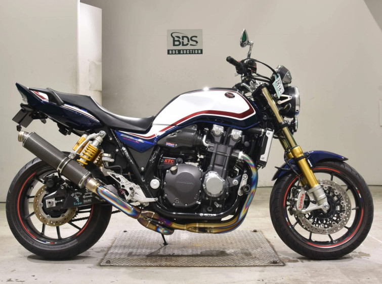 Мотоцикл Honda CB1300SF с пробегом 19159 km