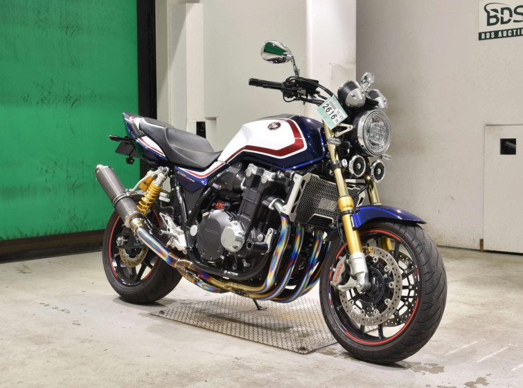 Мотоцикл Honda CB1300SF с пробегом 19159 km