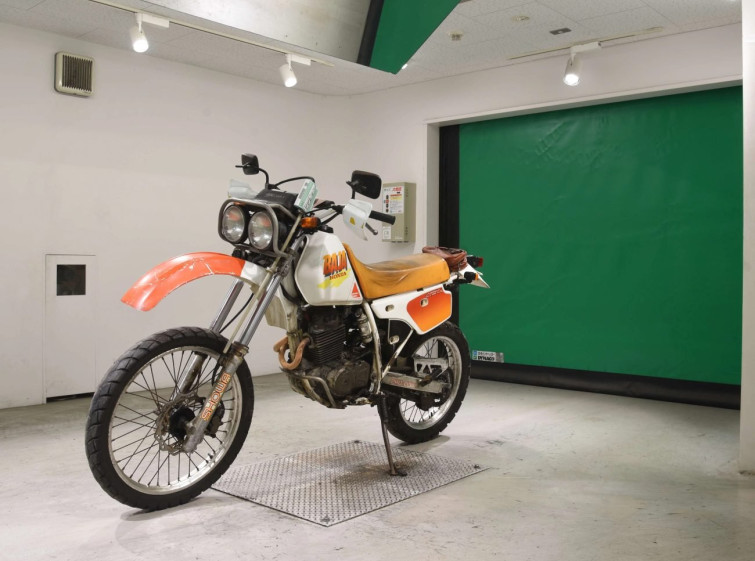 Мотоцикл Honda XLR250R BAJA з пробігом 13136 km