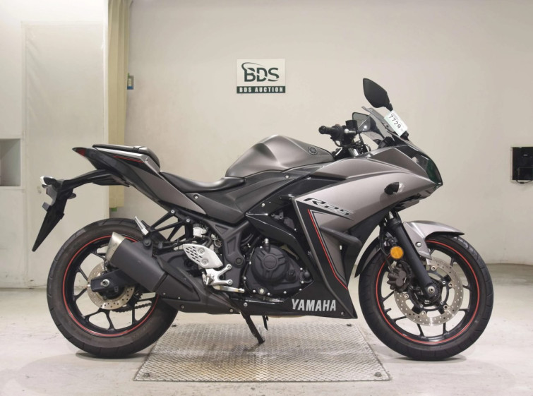 Мотоцикл Yamaha YZF-R25