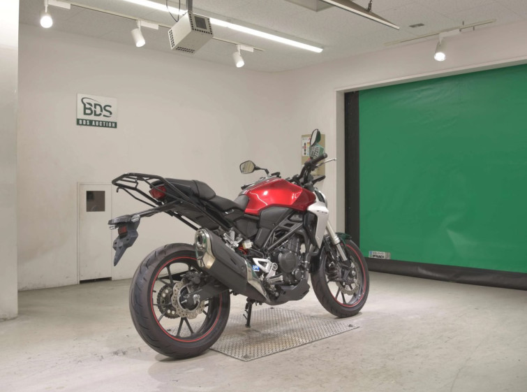 Мотоцикл Honda CB250R з пробігом 21113 km