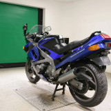 Мотоцикл Kawasaki ZZ-R400