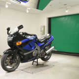 Мотоцикл Kawasaki ZZ-R400