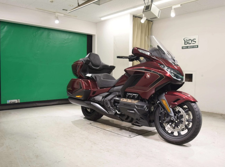 Мотоцикл Honda GL1800 TOUR