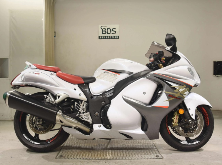 Мотоцикл Suzuki GSX1300R HAYABUSA з пробігом 30421 km