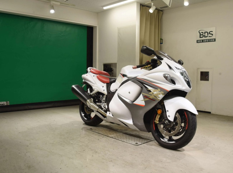 Мотоцикл Suzuki GSX1300R HAYABUSA з пробігом 30421 km