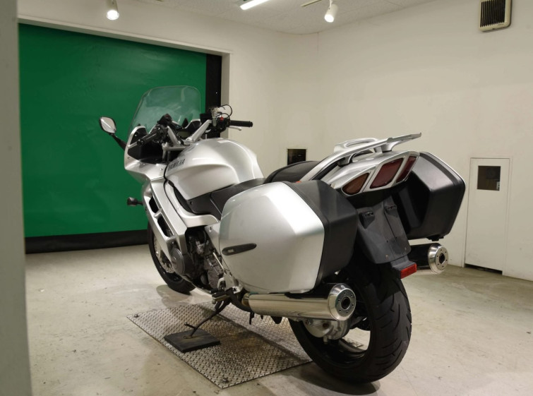 Мотоцикл Yamaha FJR1300 з пробігом 19686 km