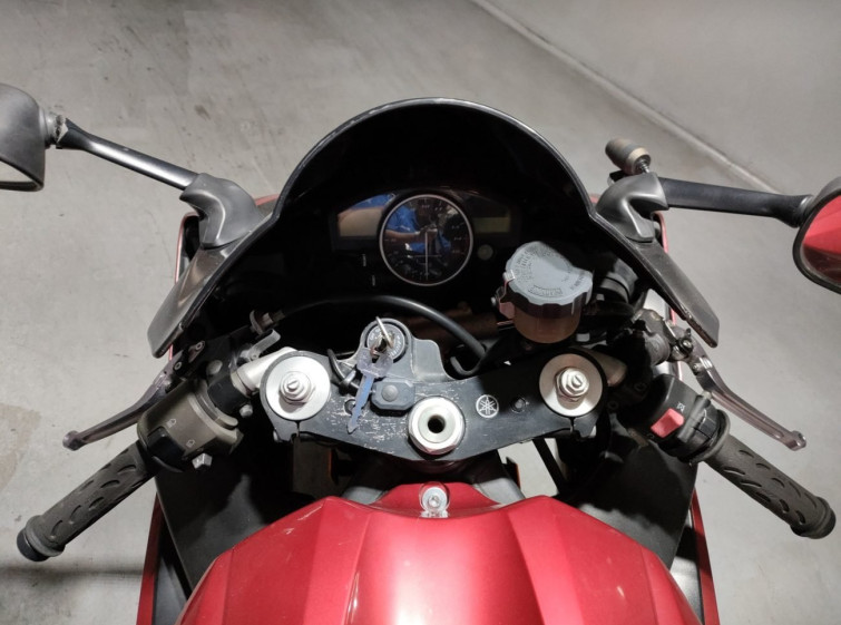 Мотоцикл Yamaha YZF-R1 з пробігом 21667 km