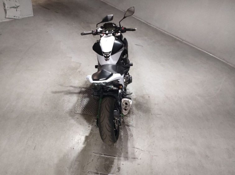 Мотоцикл Kawasaki Z800 с пробегом 23341 km