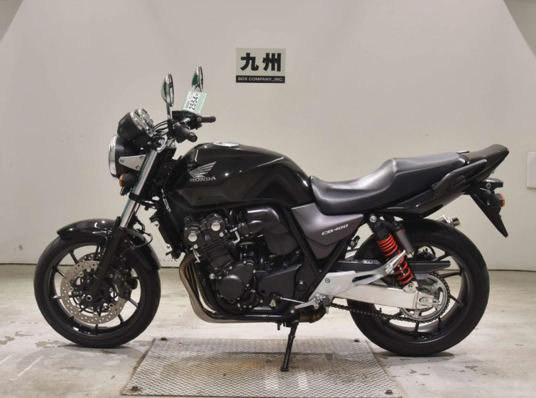 Мотоцикл Honda CB400SFA з пробігом 35002 km