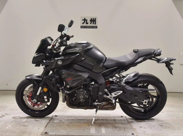 Мотоцикл Yamaha MT-10 з пробігом 26080 km