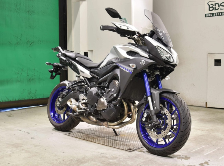 Мотоцикл Yamaha MT-09 TRACER с пробегом 5734 km