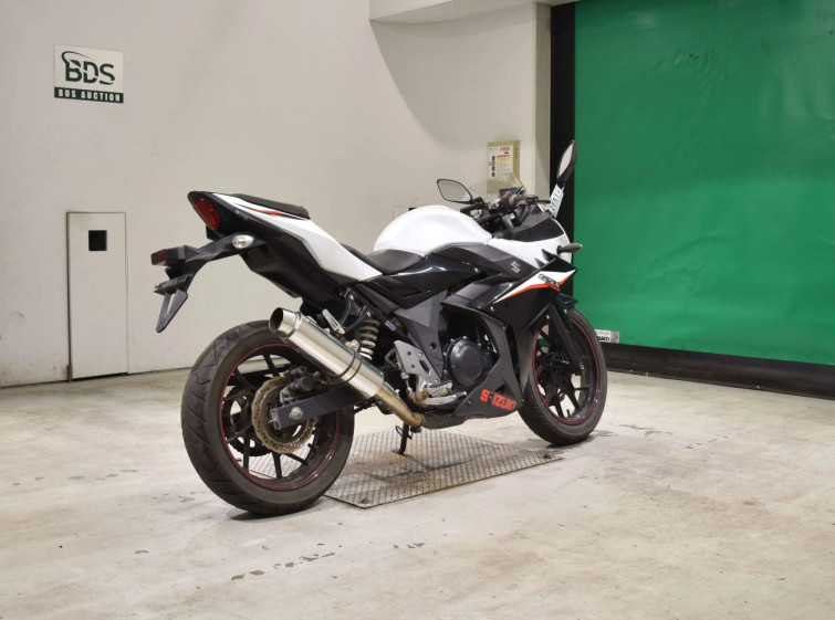 Мотоцикл Suzuki GSX250R з пробігом 28747 km