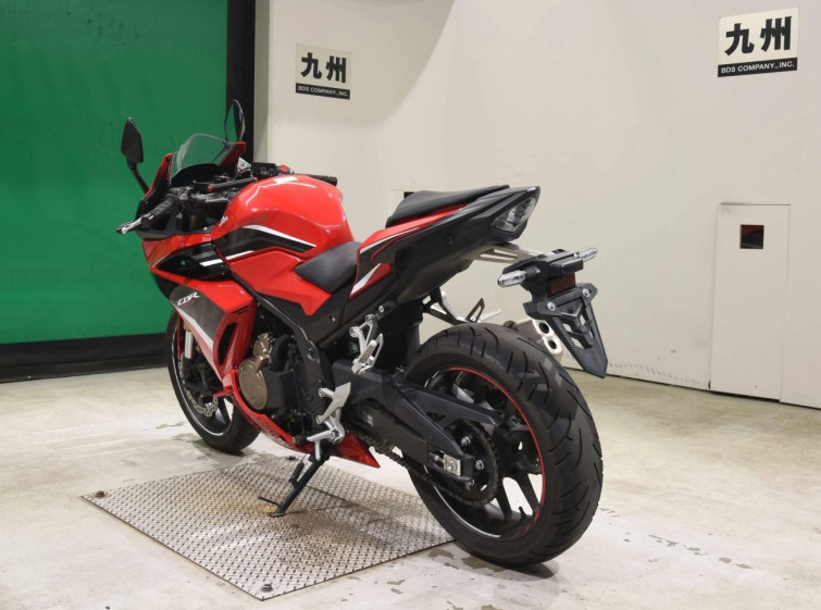 Мотоцикл Honda CBR400R з пробігом 19053 km