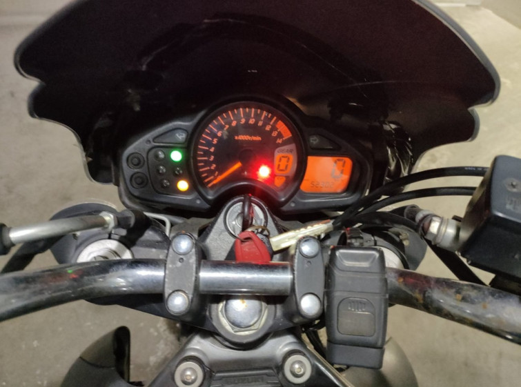 Мотоцикл Suzuki GLADIUS 400 с пробегом 52302 km