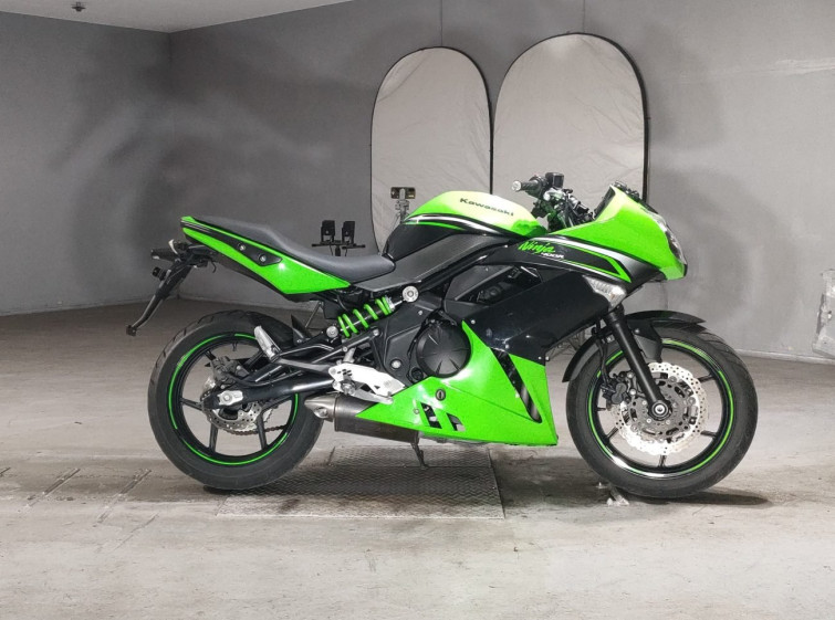 Мотоцикл Kawasaki NINJA400R з пробігом 24733 km