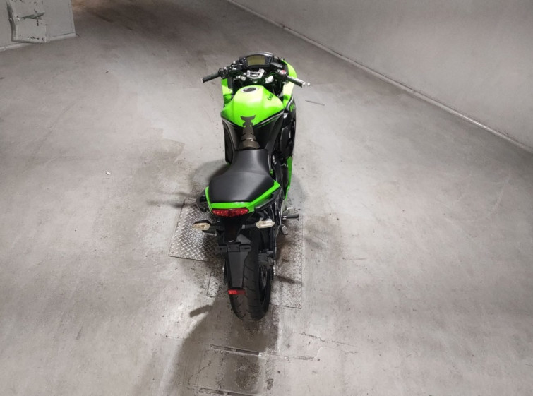 Мотоцикл Kawasaki NINJA400R з пробігом 24733 km