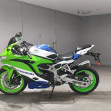 Мотоцикл Kawasaki NINJA ZX-4R SE з пробігом 9675 km