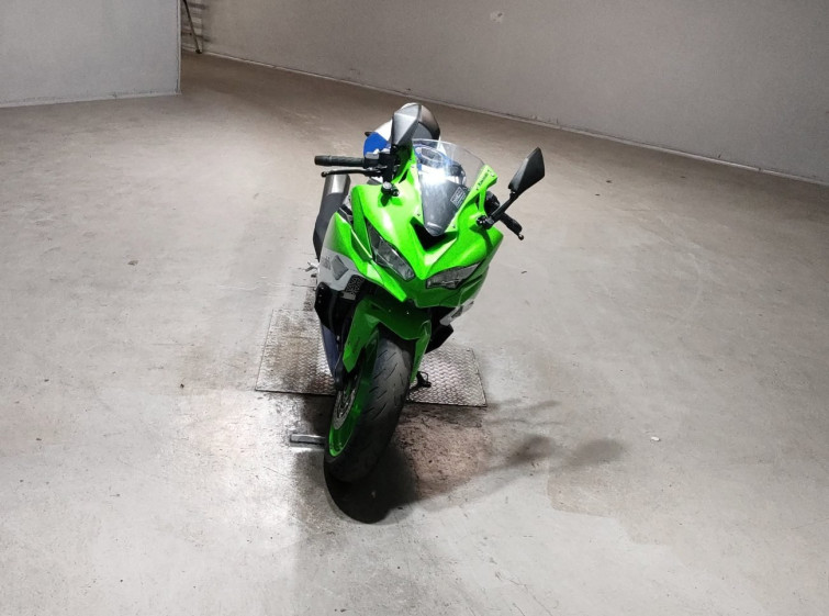 Мотоцикл Kawasaki NINJA ZX-4R SE з пробігом 9675 km