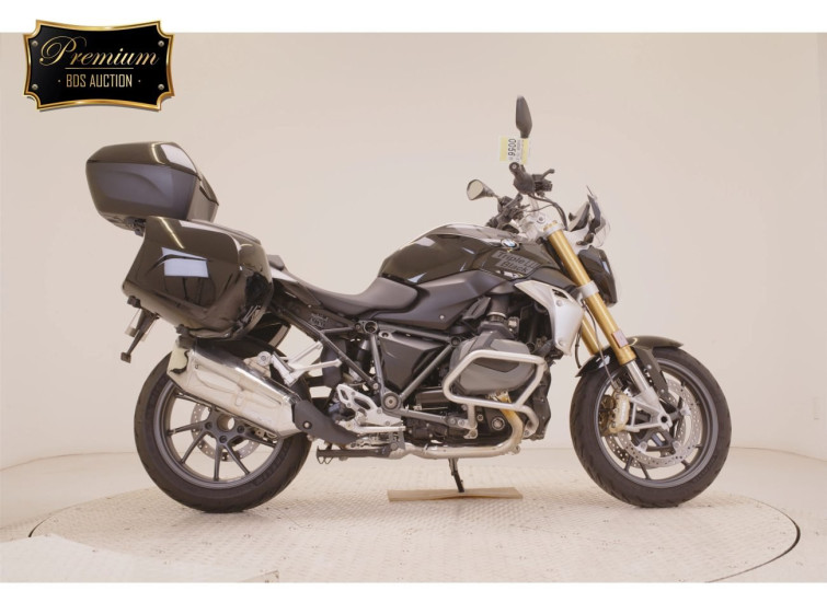 Мотоцикл BMW R1250R з пробігом 2715 km
