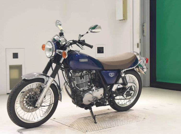 Мотоцикл Yamaha SR400 з пробігом 3549 km