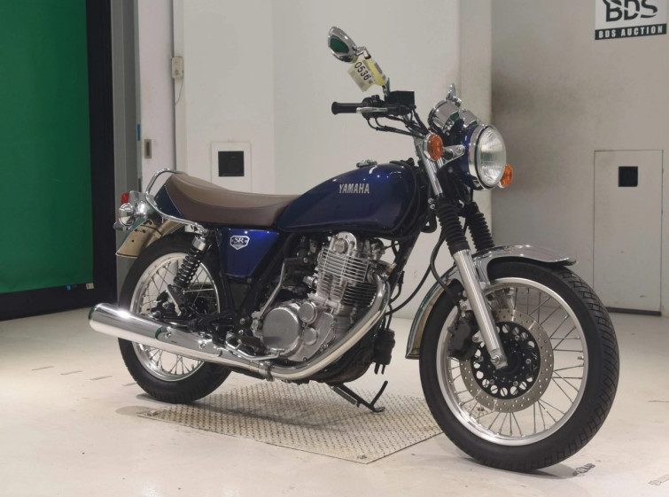 Мотоцикл Yamaha SR400 з пробігом 3549 km