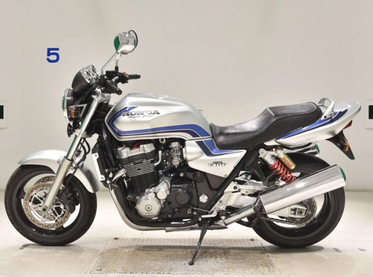 Мотоцикл Honda CB1300SF з пробігом 93236 km