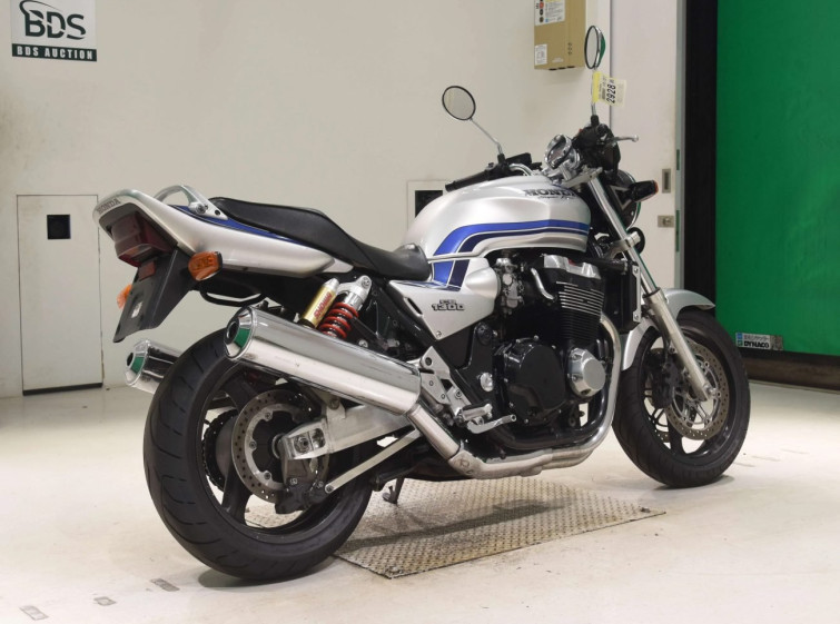 Мотоцикл Honda CB1300SF з пробігом 93236 km