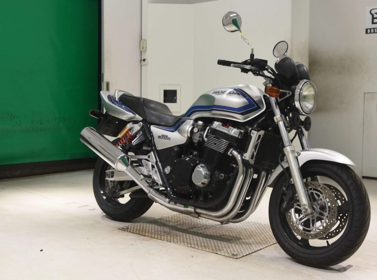 Мотоцикл Honda CB1300SF з пробігом 93236 km