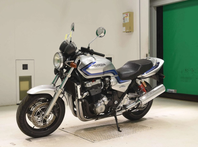 Мотоцикл Honda CB1300SF з пробігом 93236 km
