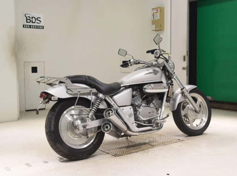 Мотоцикл Honda MAGNA250 з пробігом 25023 km