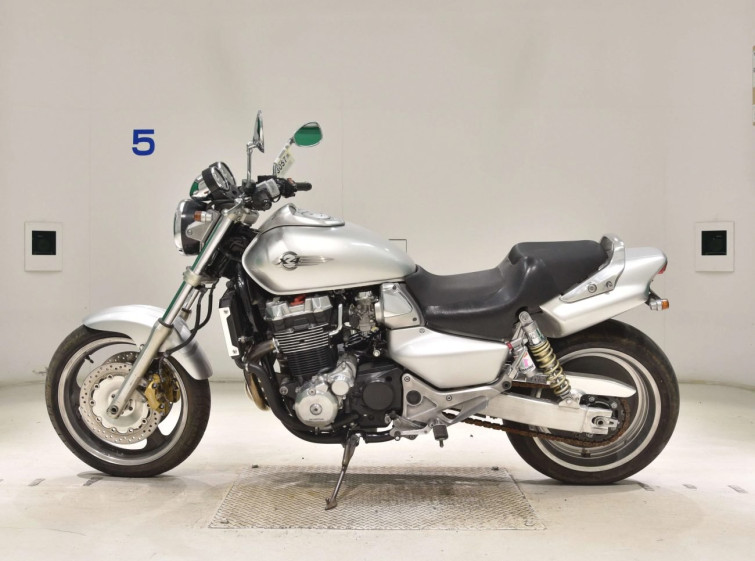 Мотоцикл Honda X4 з пробігом 1878 km