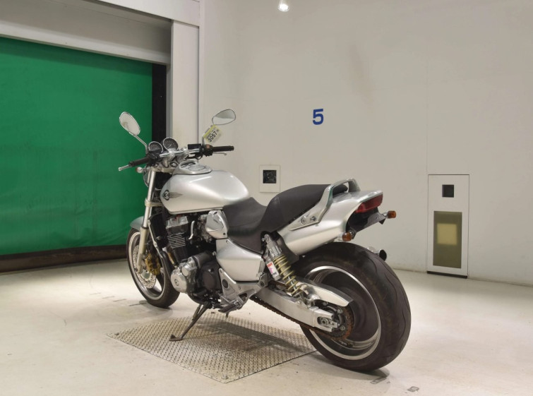 Мотоцикл Honda X4 з пробігом 1878 km