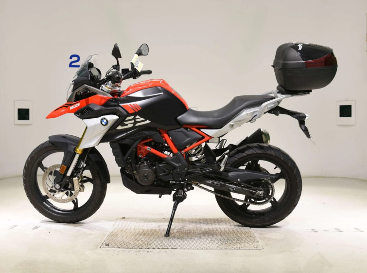 Мотоцикл BMW G310GS з пробігом 3953 km