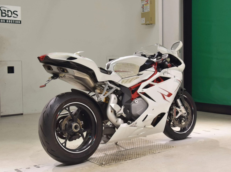 Мотоцикл MV Agusta F4R с пробегом 30000 km