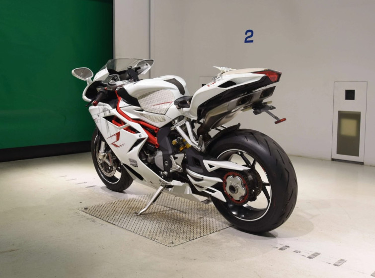 Мотоцикл MV Agusta F4R с пробегом 30000 km