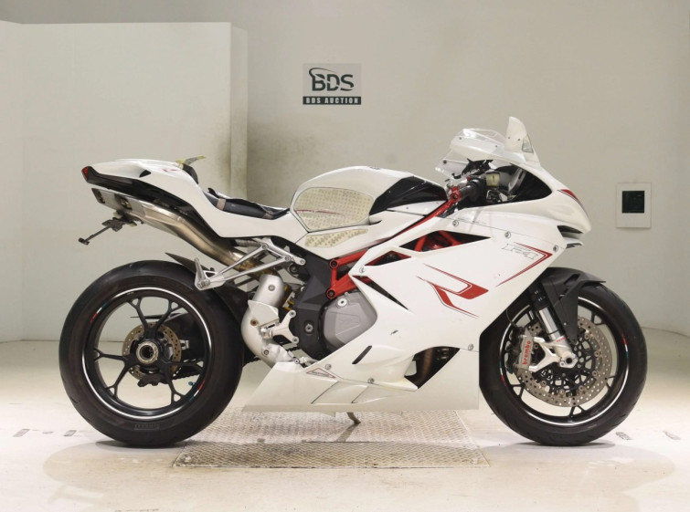Мотоцикл MV Agusta F4R с пробегом 30000 km