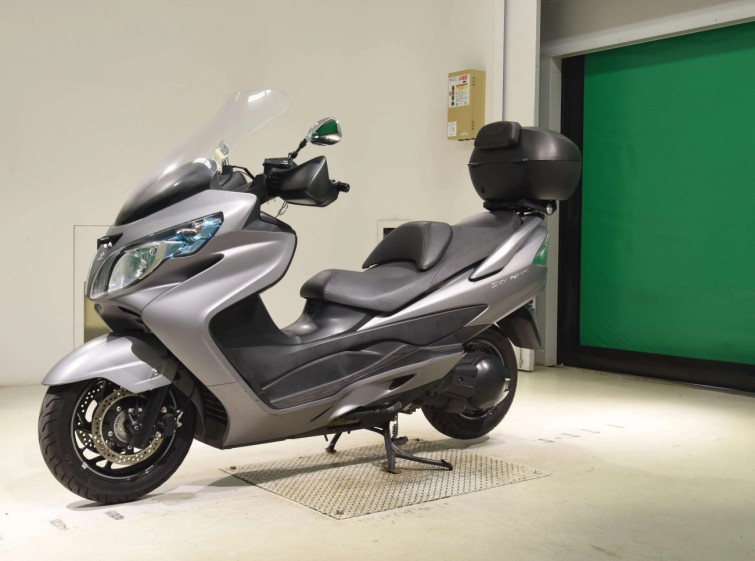 Мотоцикл Suzuki SKYWAVE 400A з пробігом 8248 km