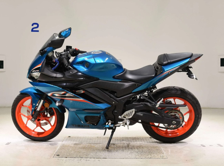 Мотоцикл Yamaha YZF-R25 с пробегом 8632 km
