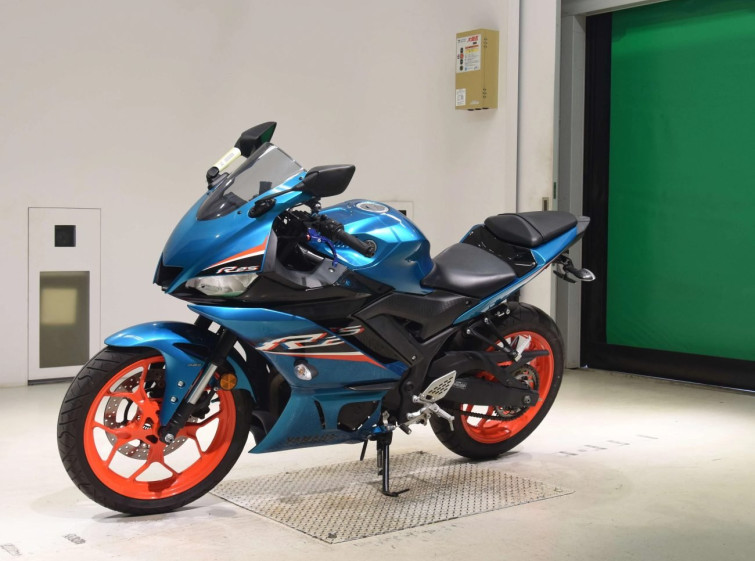 Мотоцикл Yamaha YZF-R25 с пробегом 8632 km