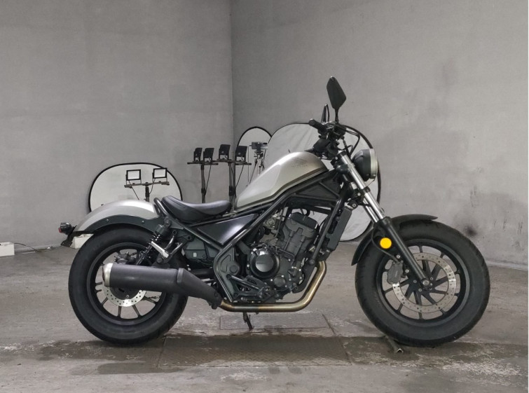 Мотоцикл Honda REBEL CMX250