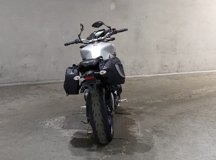 Мотоцикл Yamaha MT-09 з пробігом 12999 km