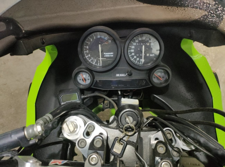Мотоцикл Kawasaki GPZ900R с пробегом 51572 km