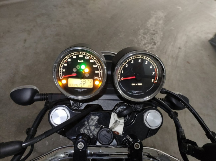Мотоцикл Moto Guzzi V7 с пробегом 3877 km