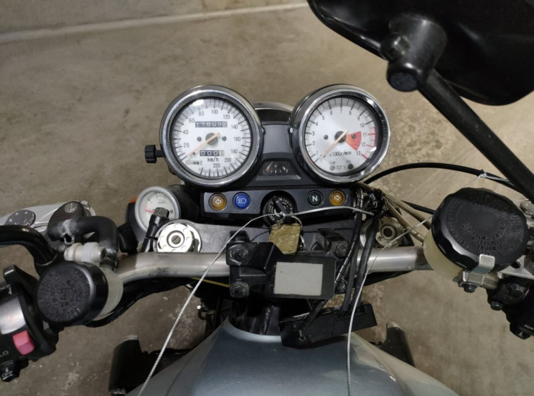 Мотоцикл Kawasaki ZRX1100 с пробегом 17805 km