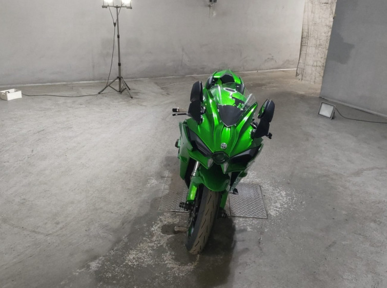 Мотоцикл Kawasaki NINJA H2 с пробегом 9237 km